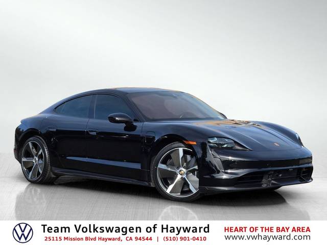 2022 Porsche Taycan Turbo AWD photo