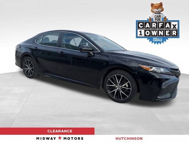 2021 Toyota Camry SE Nightshade FWD photo