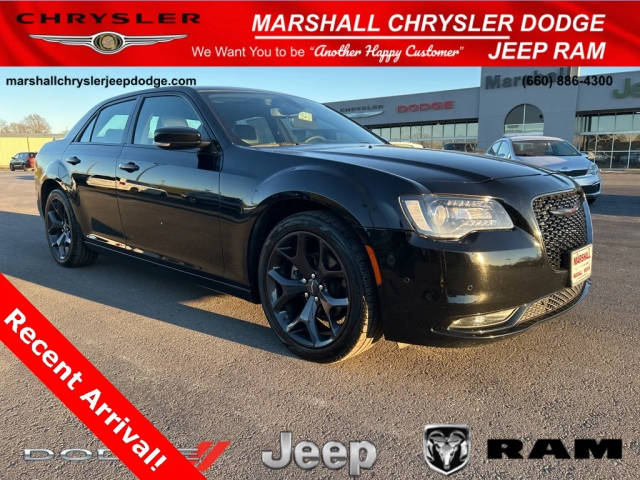 2023 Chrysler 300 300S RWD photo