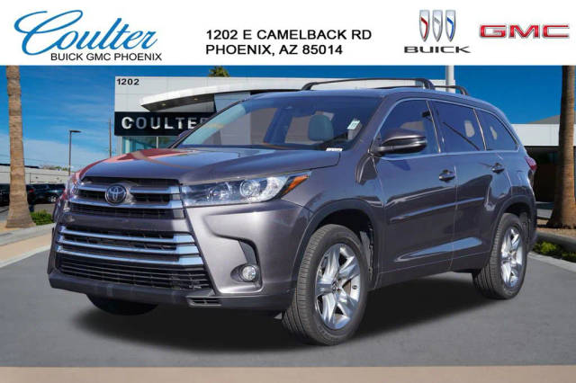 2017 Toyota Highlander Limited FWD photo