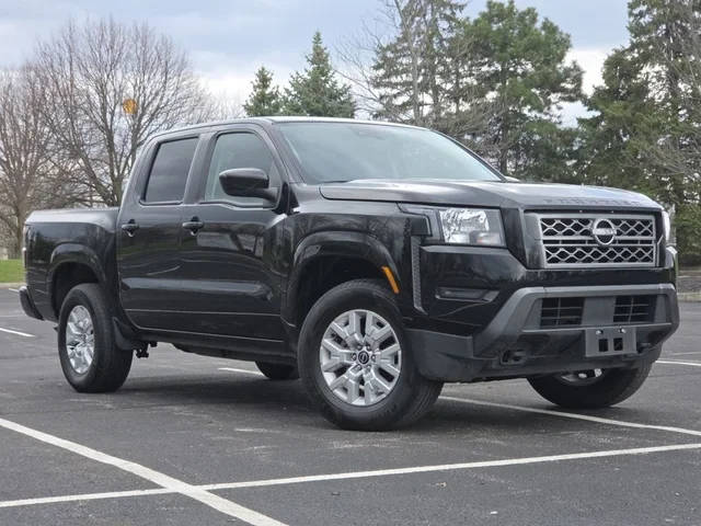 2023 Nissan Frontier SV 4WD photo