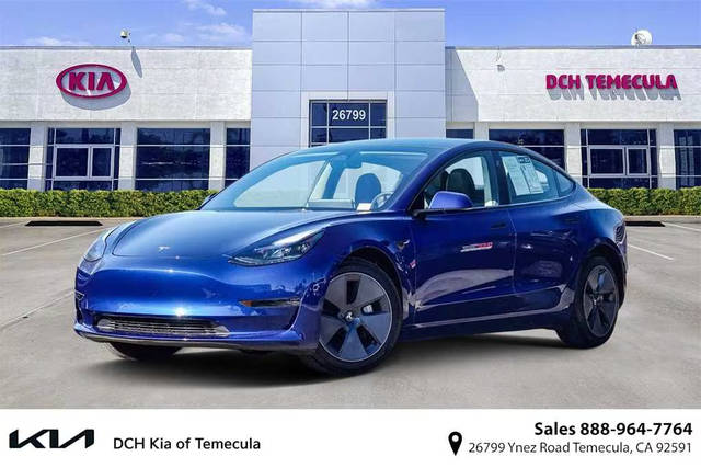 2023 Tesla Model 3  RWD photo