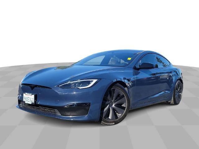 2023 Tesla Model S Standard Range AWD photo