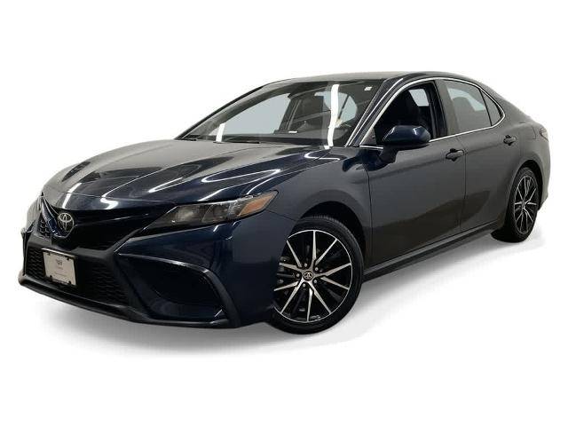 2021 Toyota Camry SE FWD photo