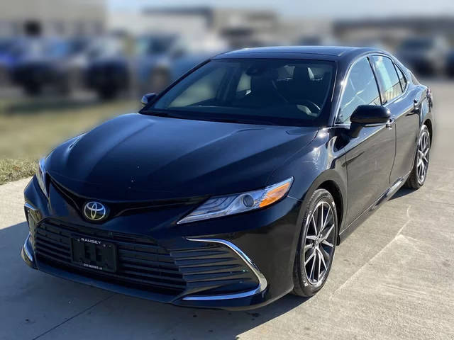 2023 Toyota Camry XLE AWD photo