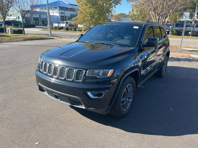 2020 Jeep Grand Cherokee Laredo E RWD photo