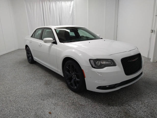 2022 Chrysler 300 300S RWD photo