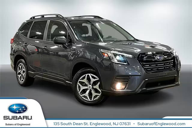 2022 Subaru Forester Premium AWD photo