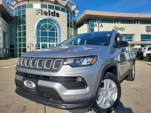 2022 Jeep Compass Latitude 4WD photo