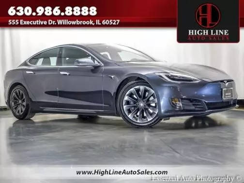 2020 Tesla Model S Long Range Plus AWD photo