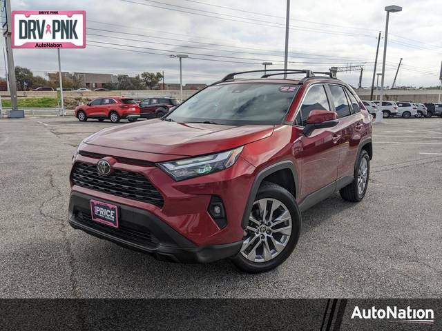 2022 Toyota RAV4 XLE Premium FWD photo