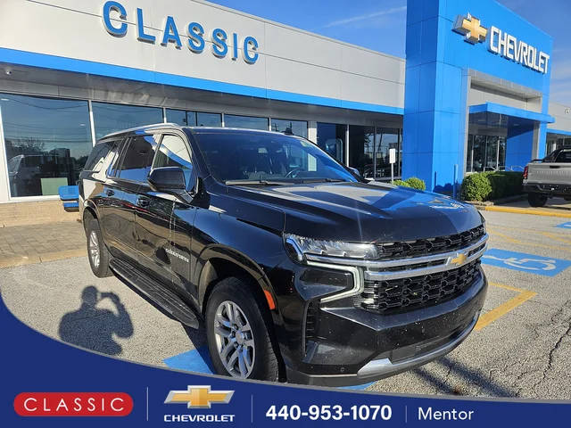 2022 Chevrolet Suburban LS 4WD photo
