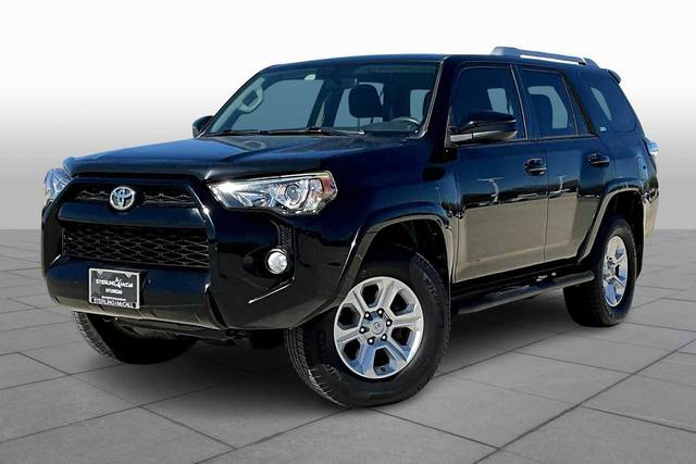 2017 Toyota 4Runner SR5 RWD photo