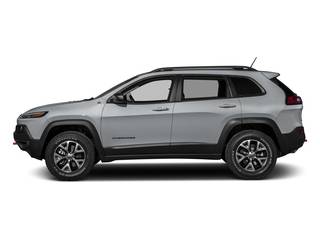 2016 Jeep Cherokee Trailhawk 4WD photo