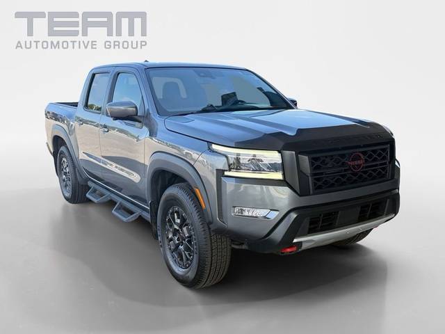2023 Nissan Frontier PRO-4X 4WD photo