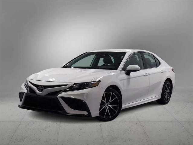 2021 Toyota Camry SE FWD photo