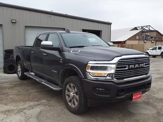 2022 Ram 3500 Laramie 4WD photo