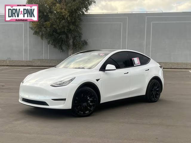 2021 Tesla Model Y Long Range AWD photo