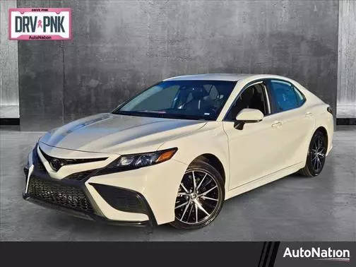 2022 Toyota Camry SE FWD photo