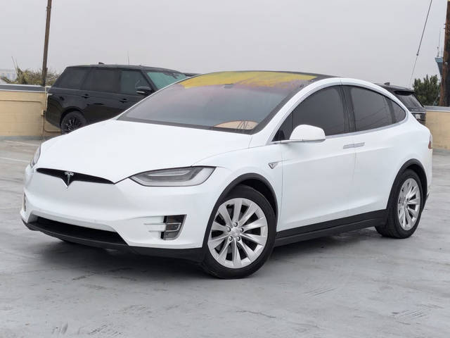 2016 Tesla Model X 70D AWD photo