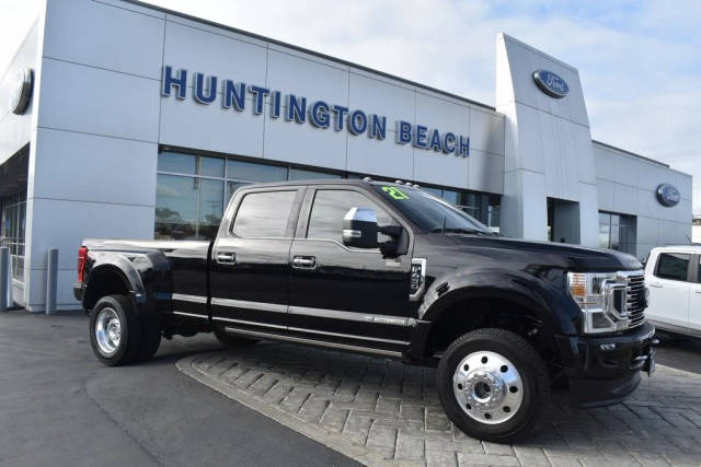 2021 Ford F-450 Super Duty Platinum 4WD photo