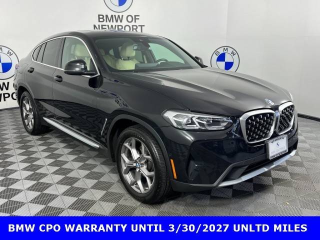 2022 BMW X4 xDrive30i AWD photo