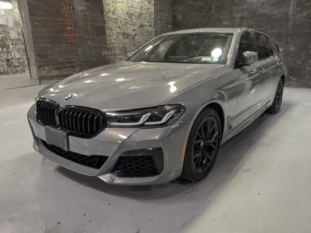 2022 BMW 5 Series 540i xDrive AWD photo