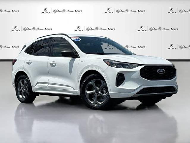 2023 Ford Escape ST-Line FWD photo
