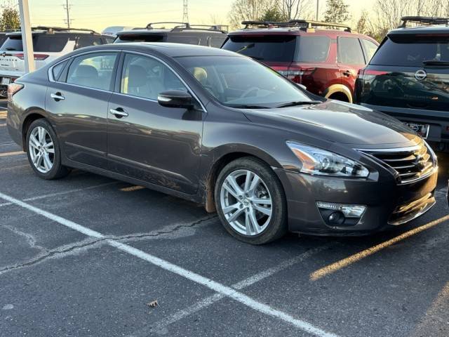 2015 Nissan Altima 3.5 SL FWD photo