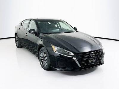 2023 Nissan Altima 2.5 SV FWD photo