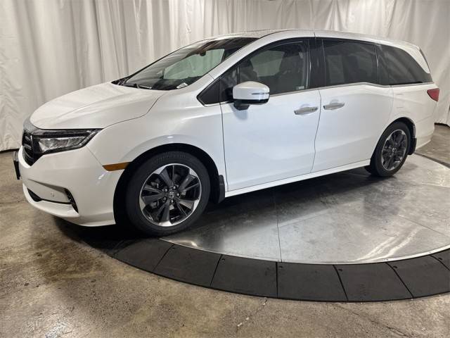 2023 Honda Odyssey Elite FWD photo