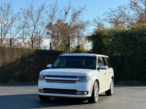 2019 Ford Flex Limited AWD photo