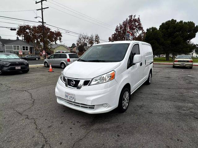 2016 Nissan NV200 SV FWD photo