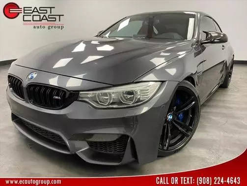 2015 BMW M4  RWD photo