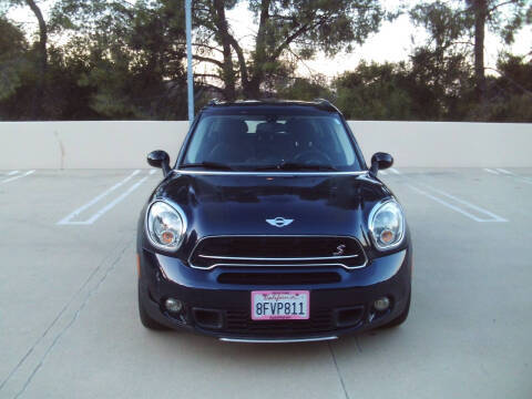 2015 MINI Countryman S FWD photo