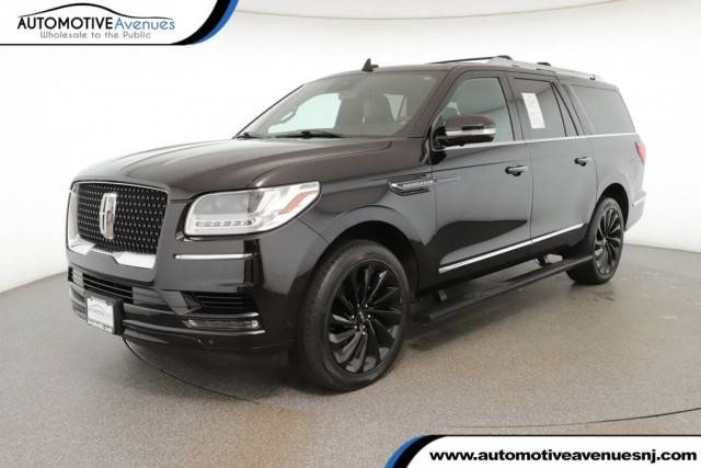 2021 Lincoln Navigator L Reserve 4WD photo