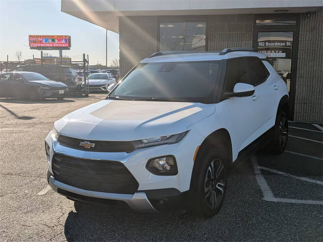 2023 Chevrolet TrailBlazer LT AWD photo