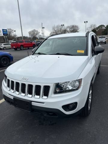 2015 Jeep Compass Sport 4WD photo