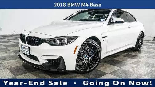 2018 BMW M4  RWD photo