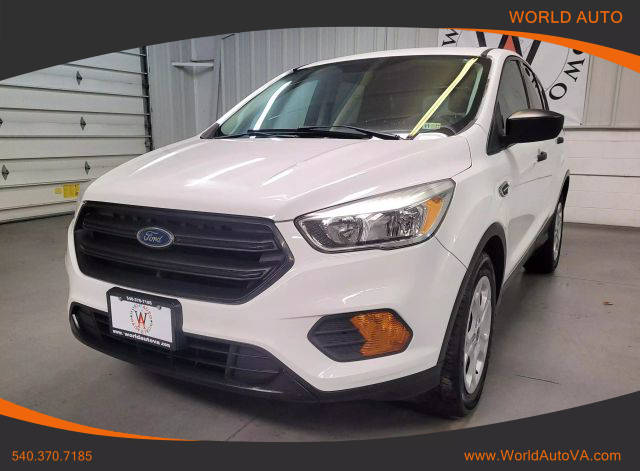 2017 Ford Escape S FWD photo