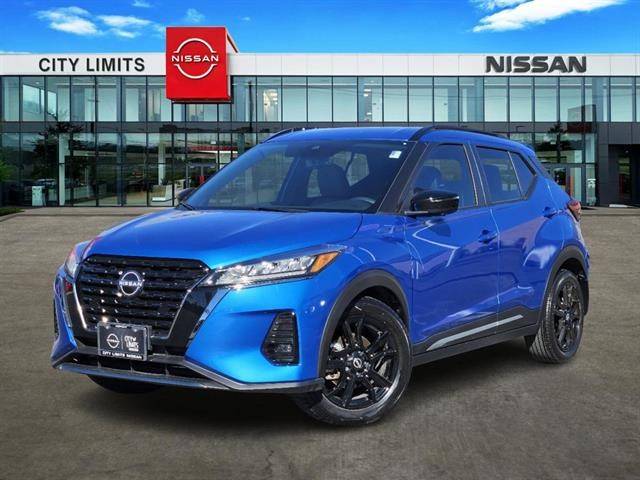 2022 Nissan Kicks SR FWD photo