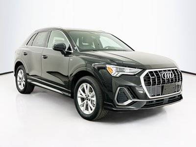 2023 Audi Q3 S line Premium AWD photo