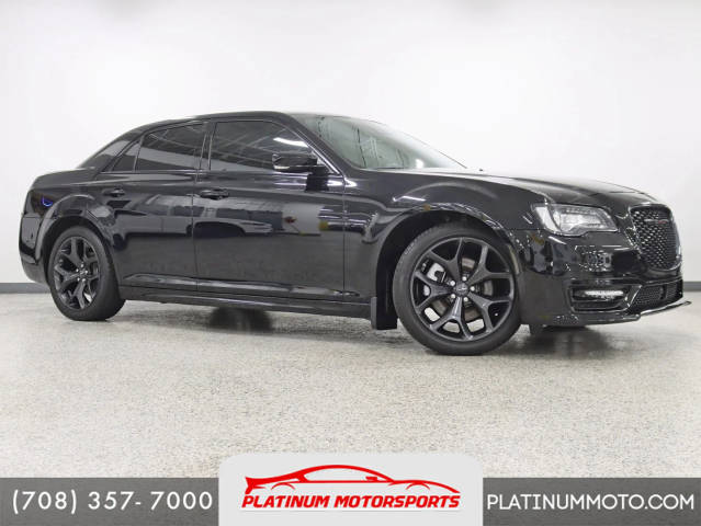 2022 Chrysler 300 300S RWD photo