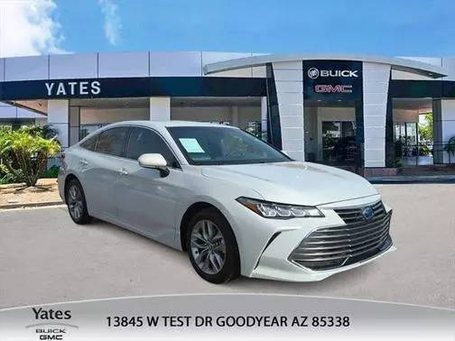 2022 Toyota Avalon Hybrid XLE FWD photo