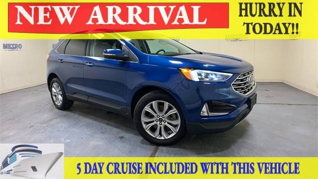 2022 Ford Edge Titanium AWD photo