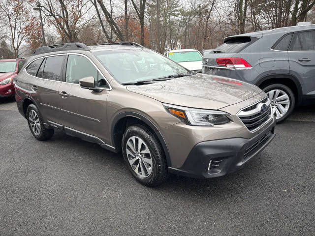 2022 Subaru Outback Premium AWD photo