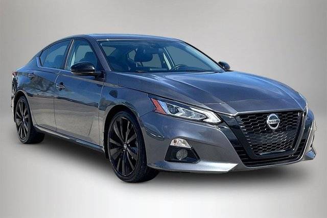 2022 Nissan Altima 2.5 SR FWD photo