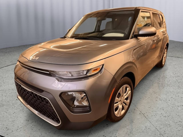 2022 Kia Soul LX FWD photo