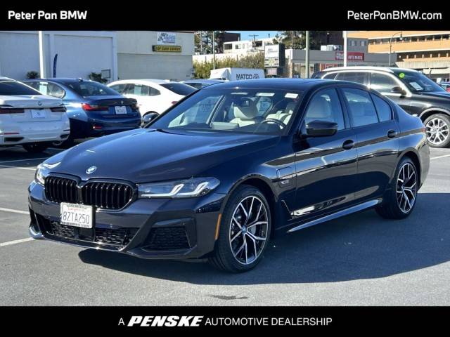 2022 BMW 5 Series 530e RWD photo