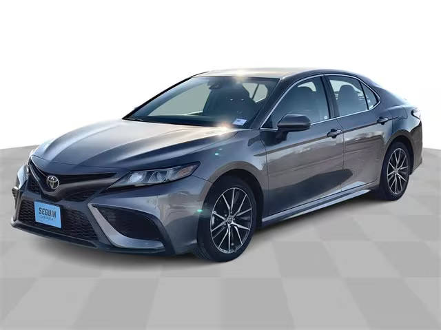 2021 Toyota Camry SE Nightshade FWD photo